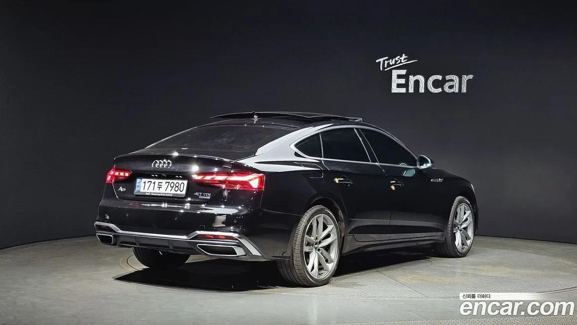 Audi A5 — фото 2