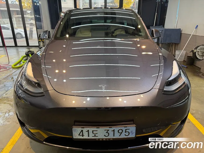 Tesla Model Y — фото 3