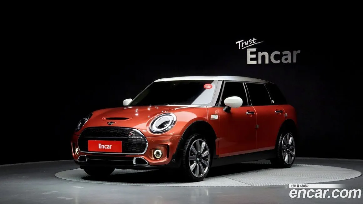 Mini Clubman — фото 1
