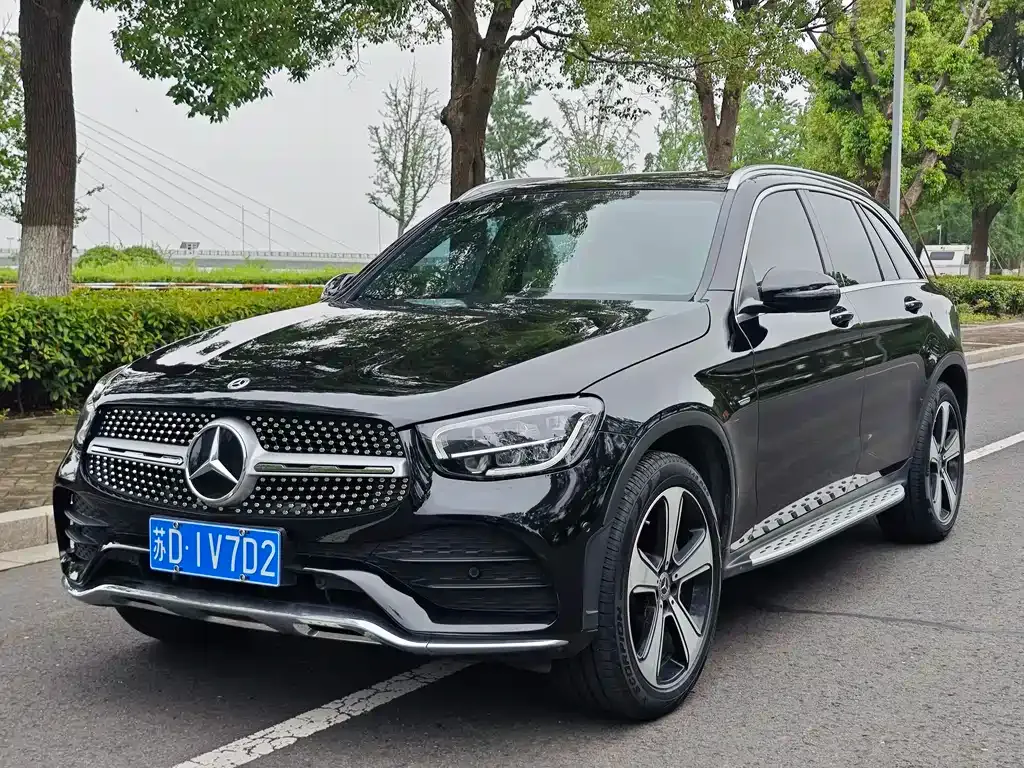 Mercedes-Benz GLC — фото 1