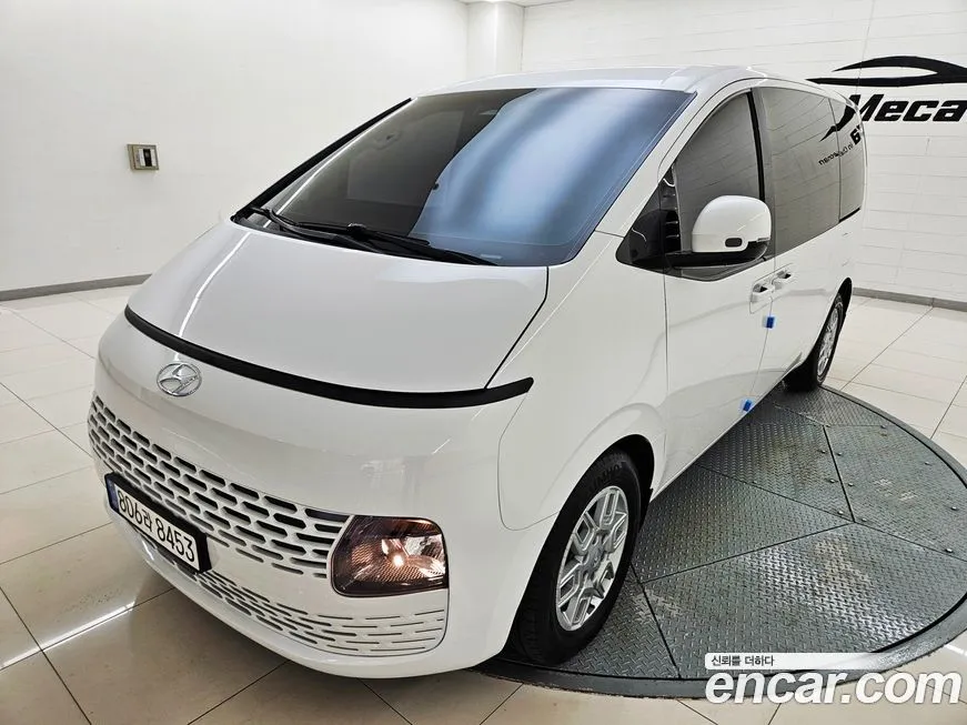 Hyundai Staria — фото 3