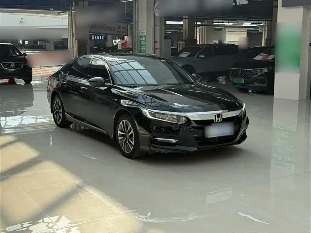 Honda Accord — фото 4