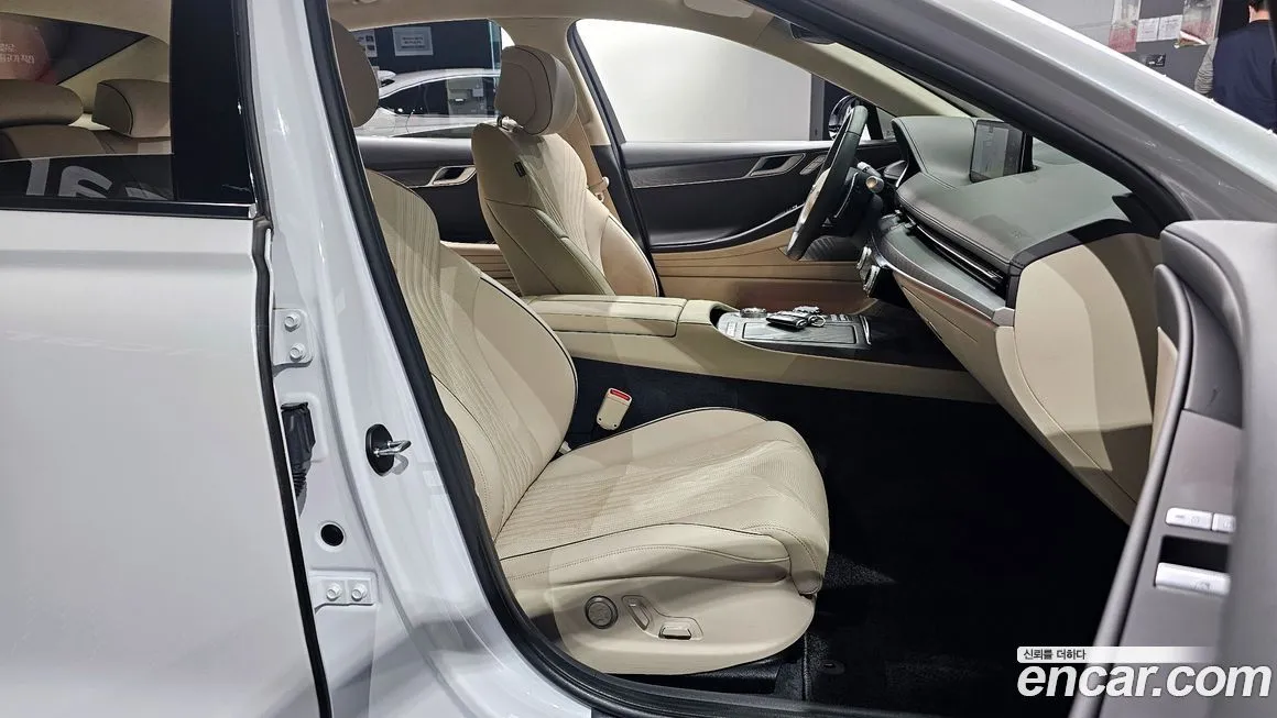 Genesis G80 — фото 10