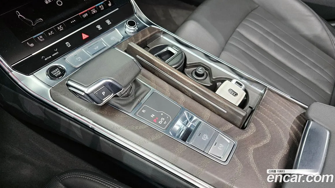 Audi A6 — фото 9