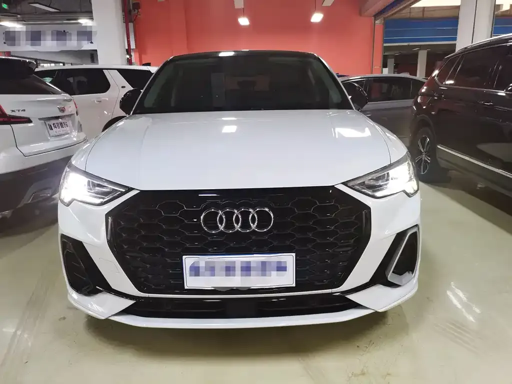 Audi Q3 Sportback — фото 2