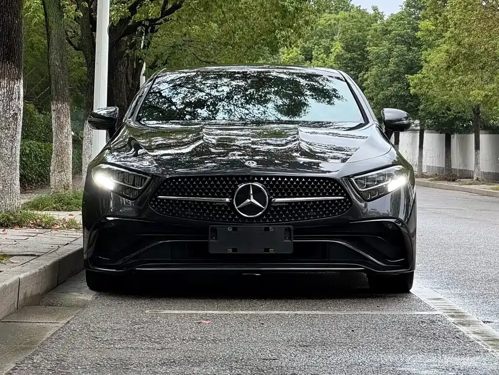Mercedes-Benz CLS — фото 2