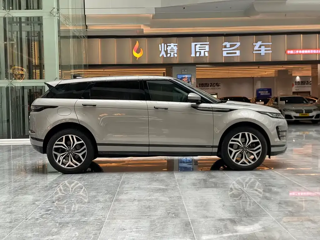 Land Rover Evoque — фото 4
