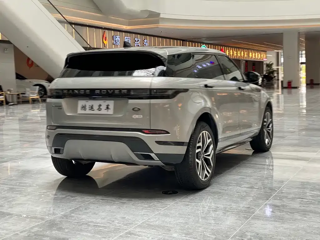 Land Rover Evoque — фото 7