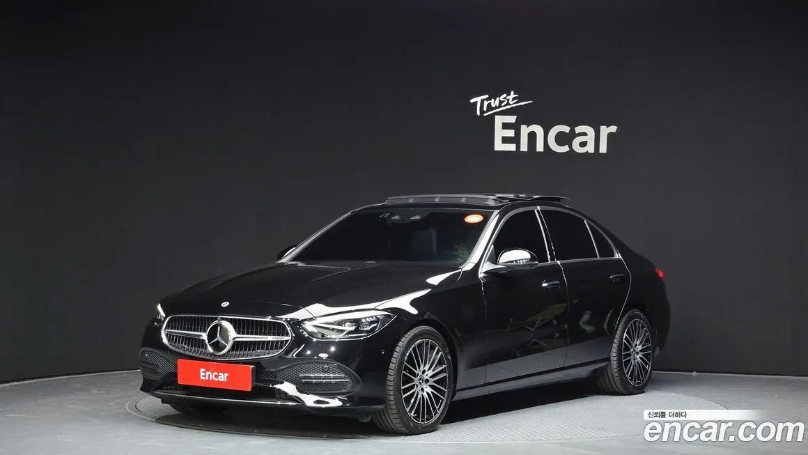 Mercedes-Benz C-Class — фото 1
