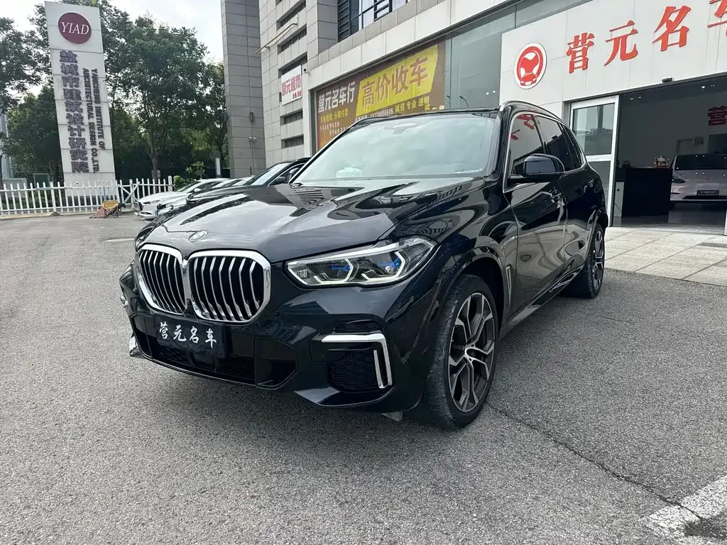 BMW X5 — фото 1