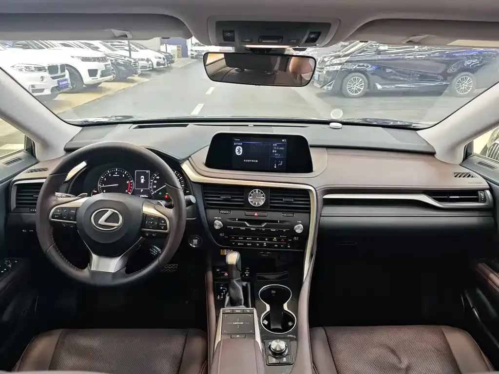 Lexus RX — фото 9