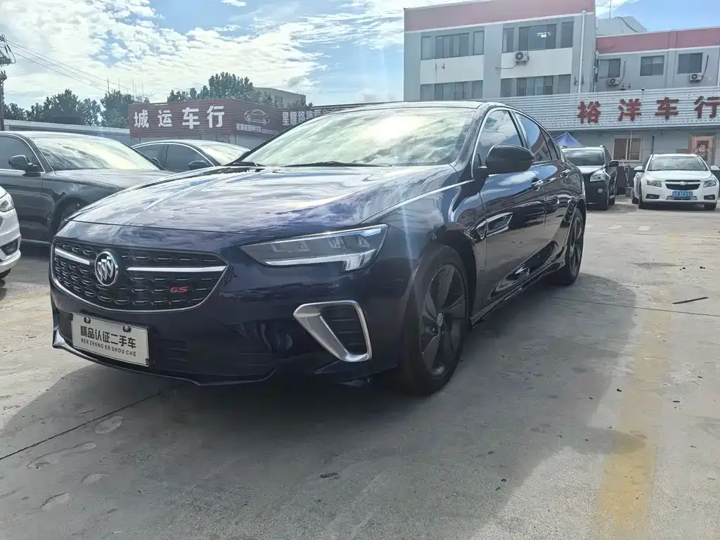 Buick Regal — фото 1