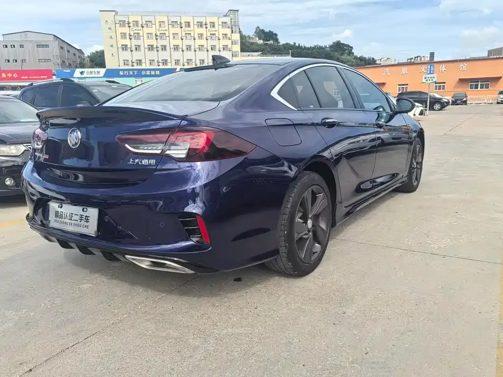 Buick Regal — фото 6