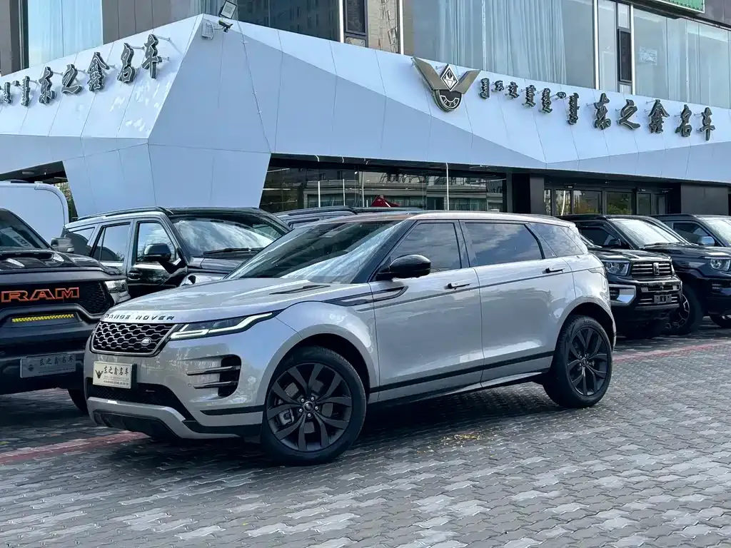 Land Rover Evoque — фото 1
