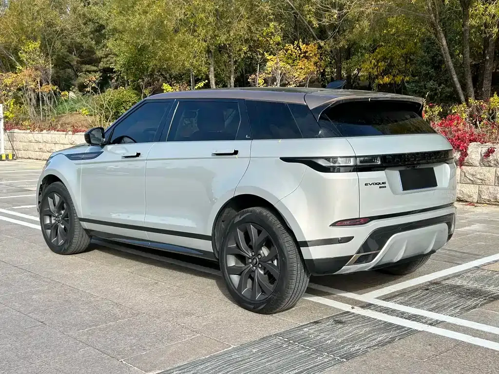 Land Rover Evoque — фото 7