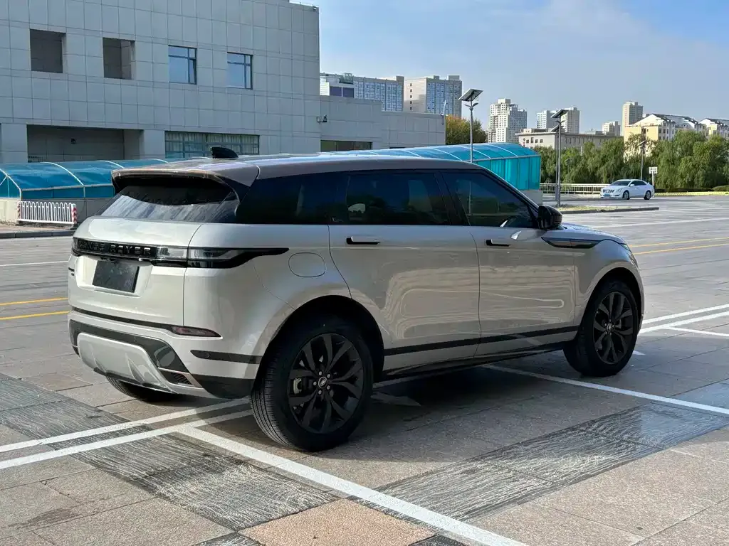 Land Rover Evoque — фото 9