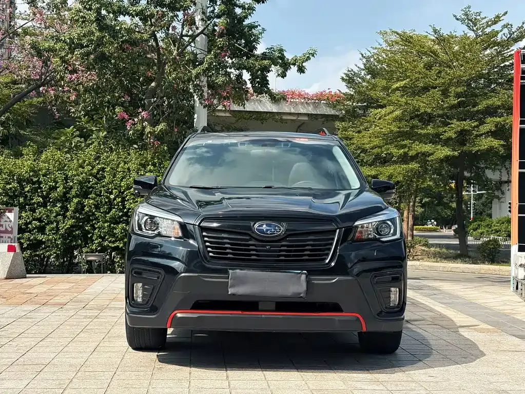 Subaru Forester — фото 2