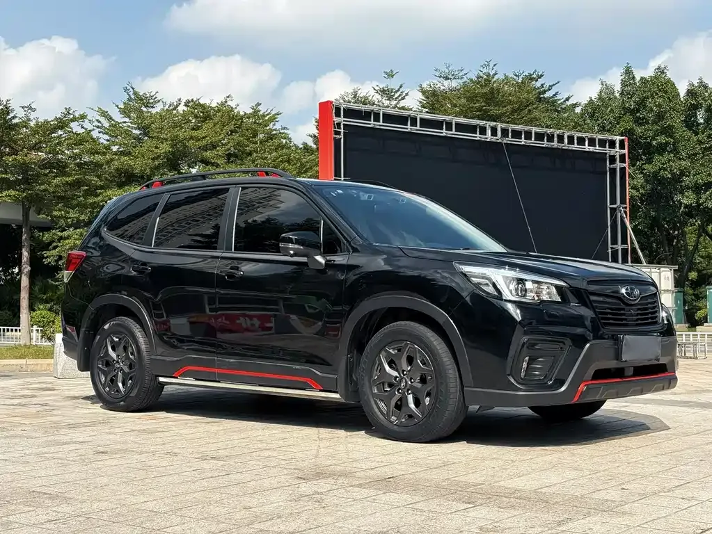 Subaru Forester — фото 3