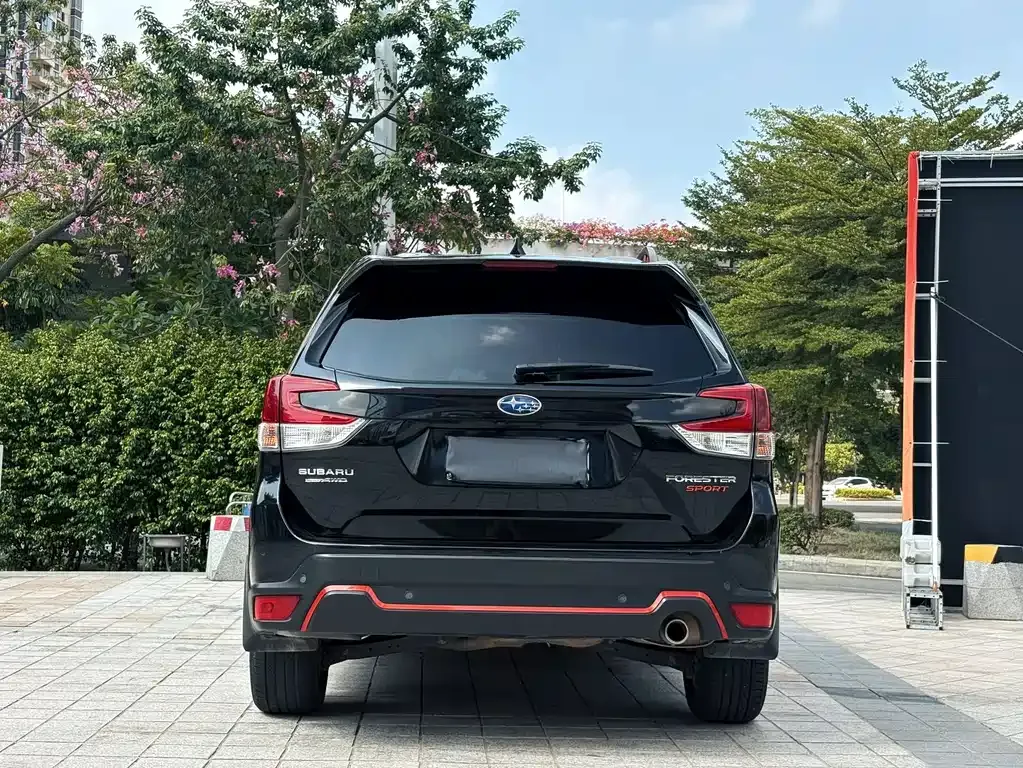 Subaru Forester — фото 5