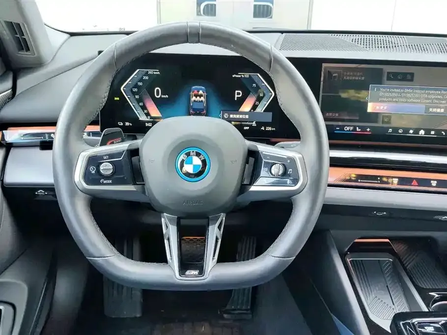BMW i5 — фото 8