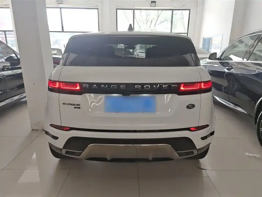 Land Rover Evoque — фото 6