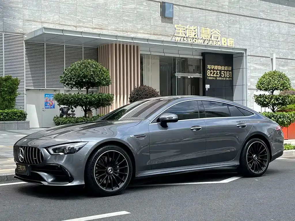 Mercedes-Benz AMG GT — фото 1