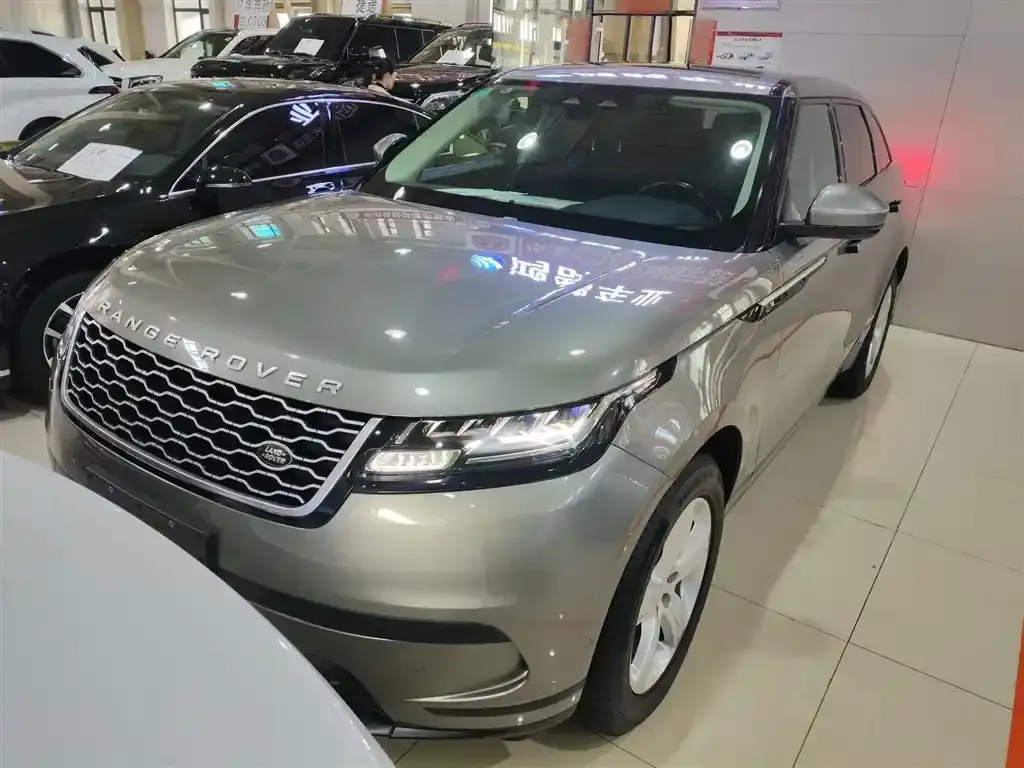 Land Rover Velar — фото 1