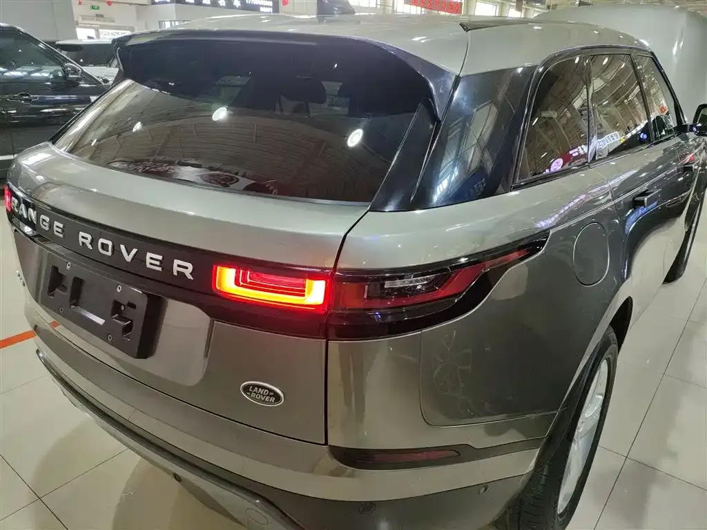 Land Rover Velar — фото 7