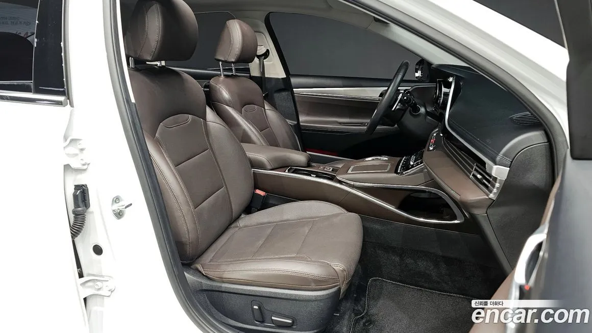 Hyundai Grandeur — фото 10