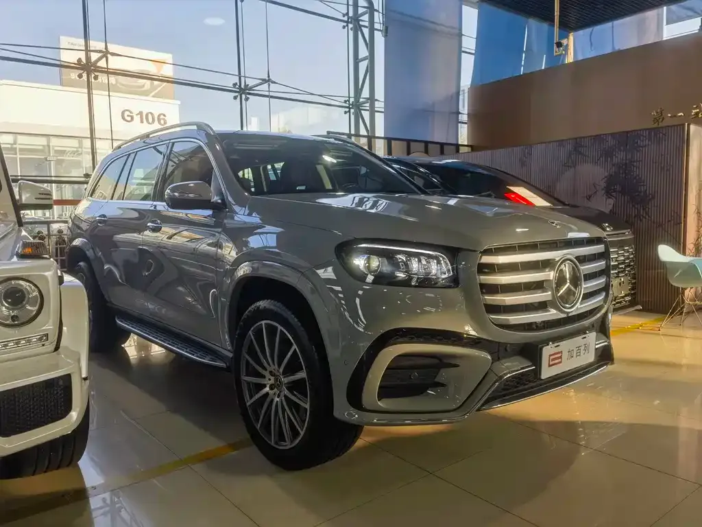 Mercedes-Benz GLS — фото 3