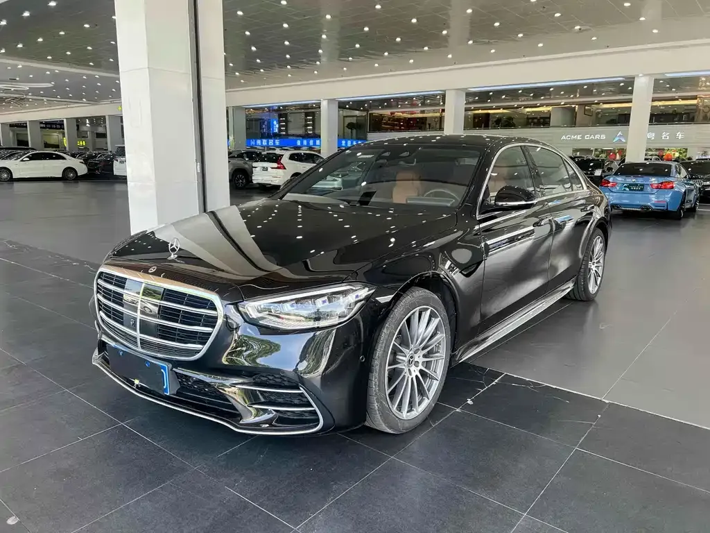 Mercedes-Benz S-Class — фото 1