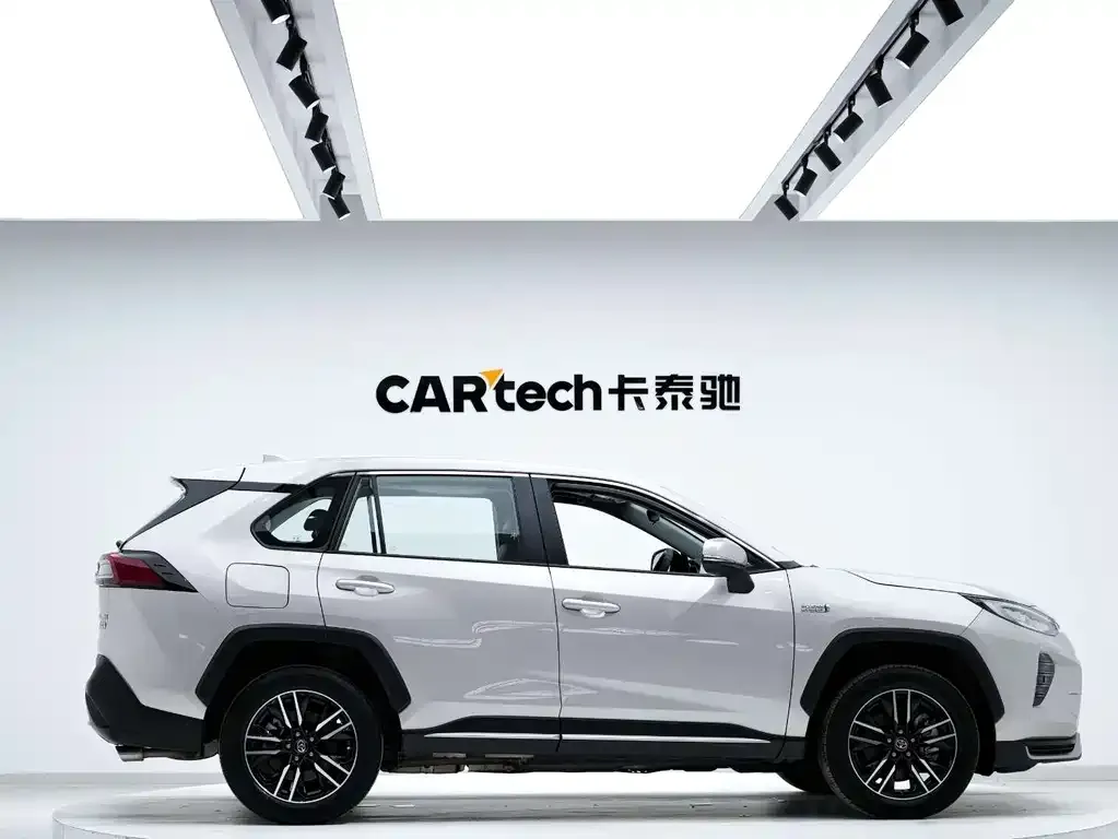 Toyota Wildlander New Energy — фото 2