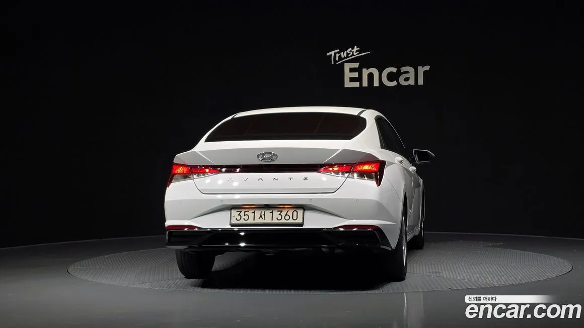 Hyundai AVANTE — фото 4