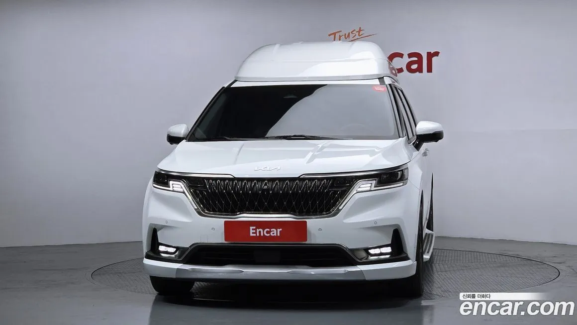 Kia Carnival — фото 3