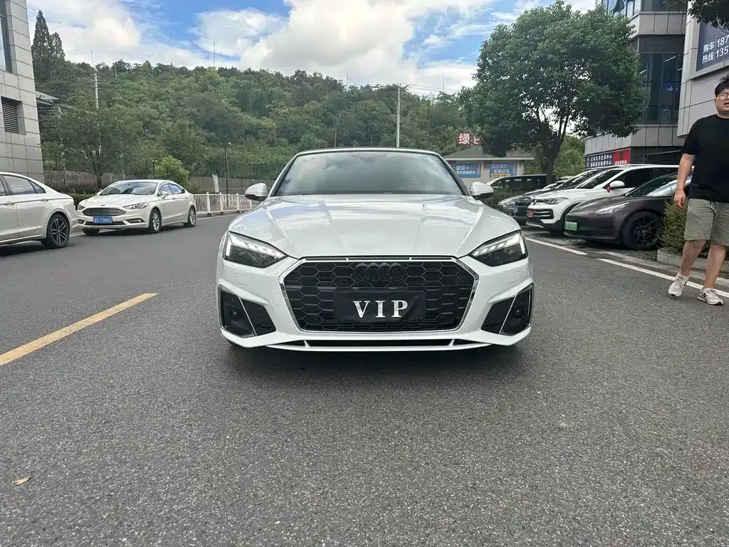 Audi A5 (Import) — фото 2