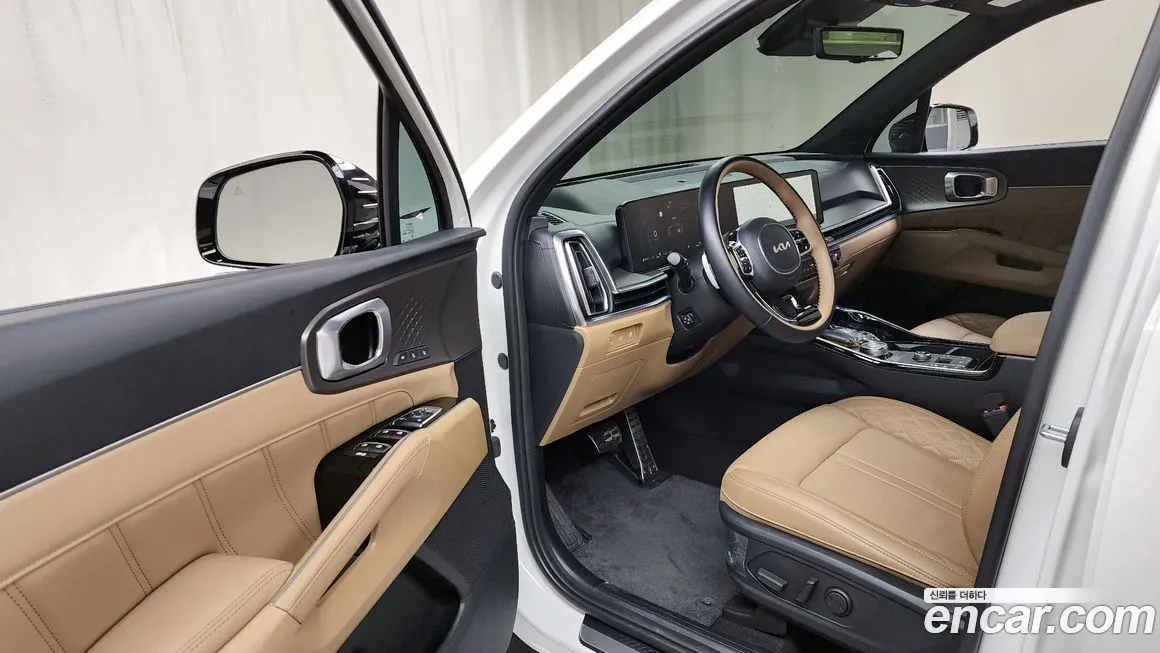 Kia Sorento — фото 10