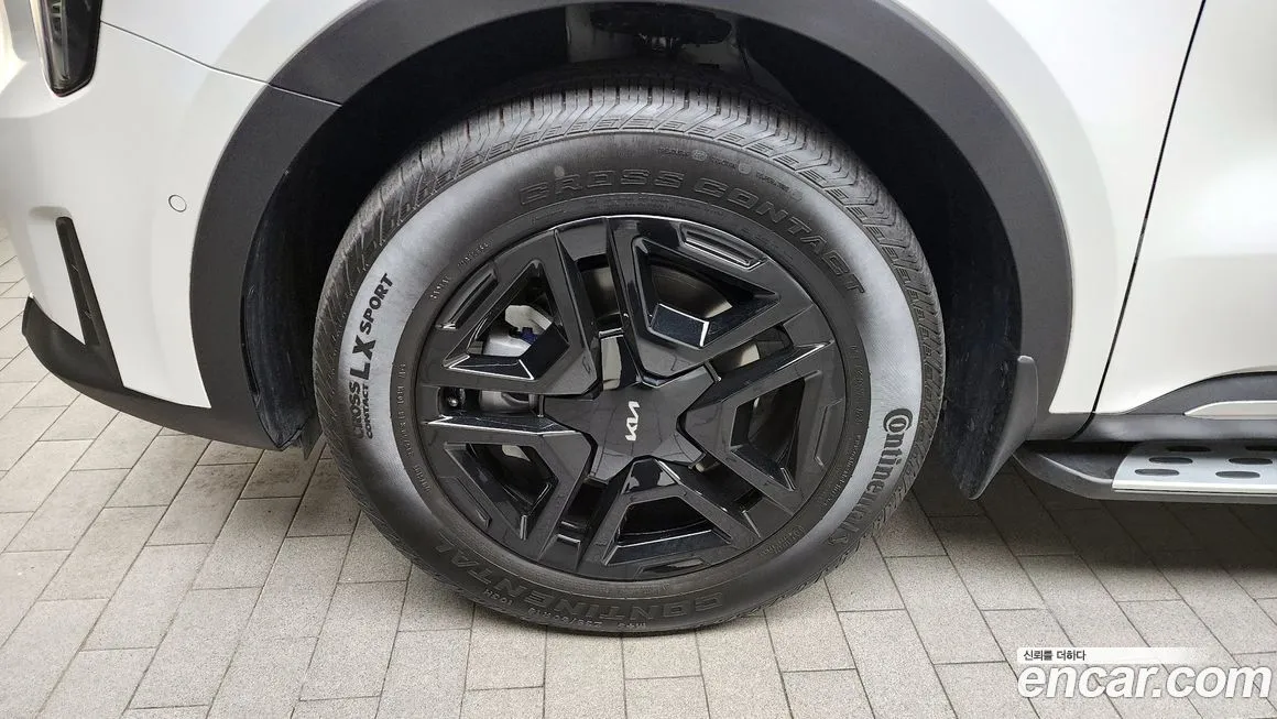 Kia Sorento — фото 5