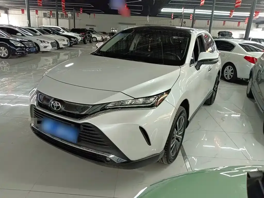 Toyota Harrier — фото 2
