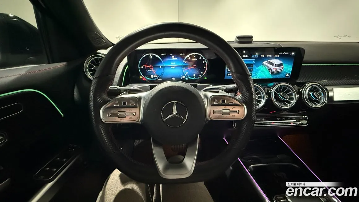 Mercedes-Benz GLB-Class — фото 10