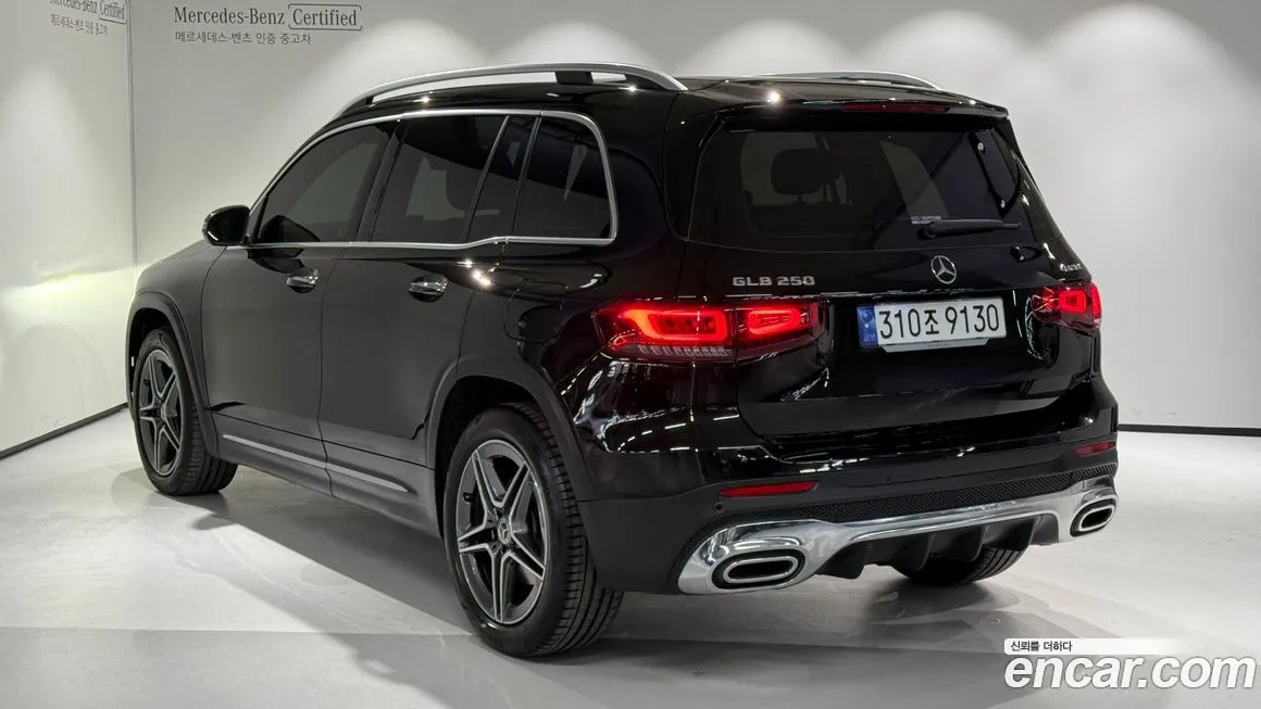 Mercedes-Benz GLB-Class — фото 6
