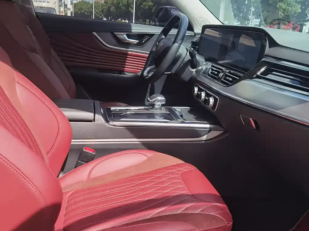 Hongqi HS5 — фото 8