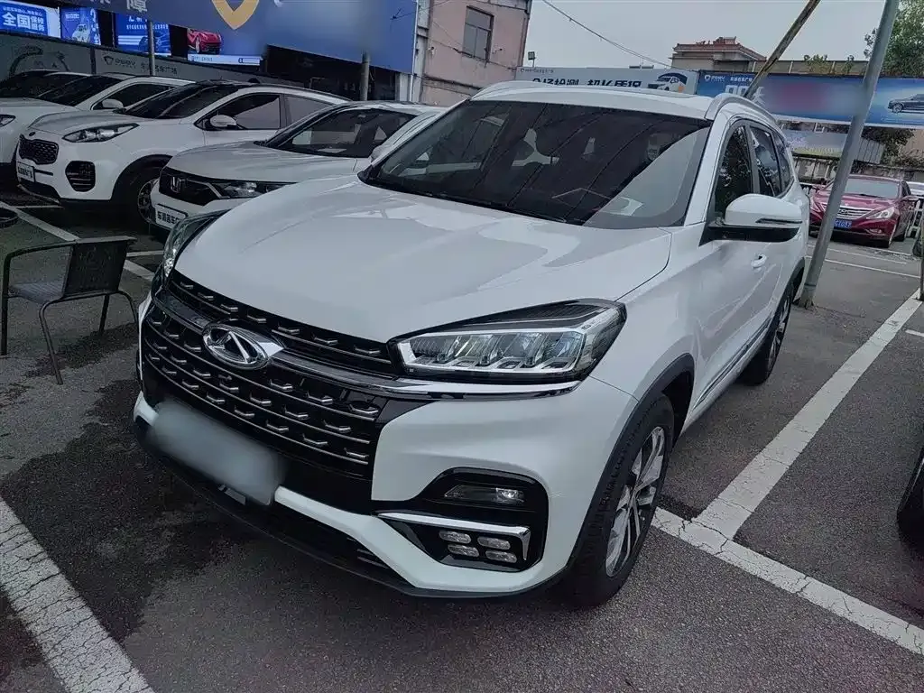 Chery Tiggo 8 — фото 2