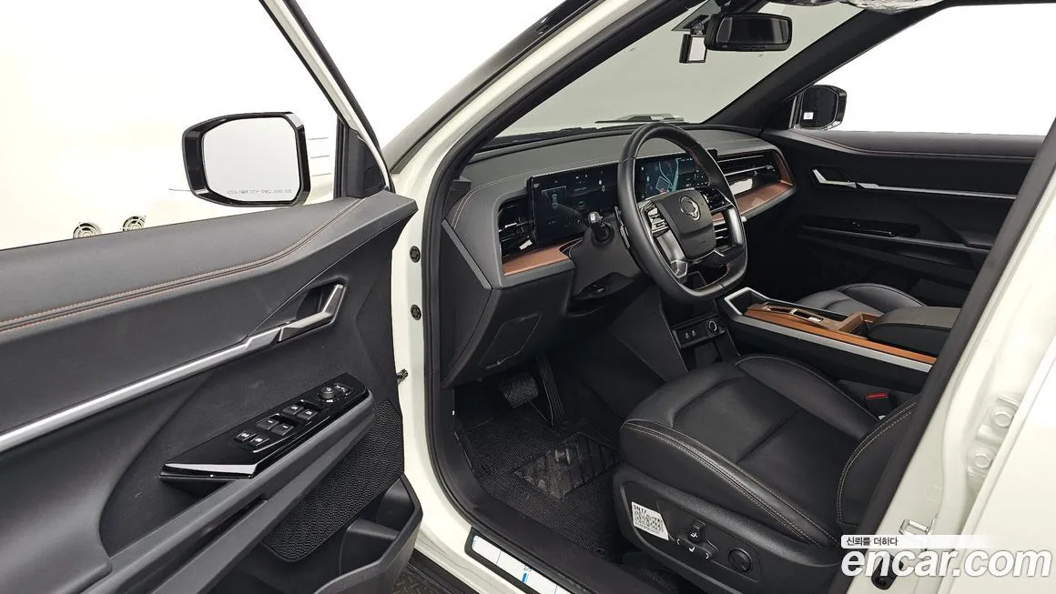 KG Mobility (Ssangyong) Torres — фото 10