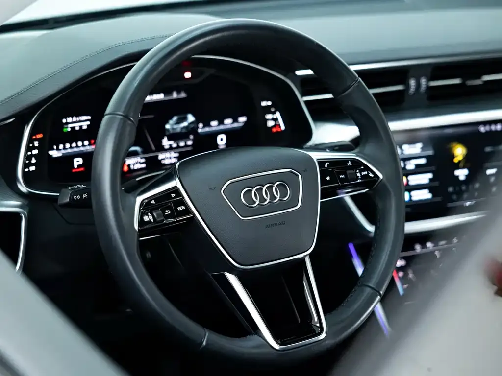 Audi A7 — фото 7