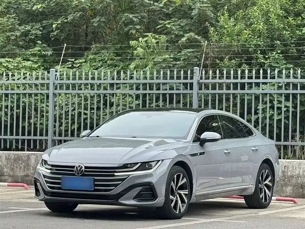 Volkswagen CC — фото 1