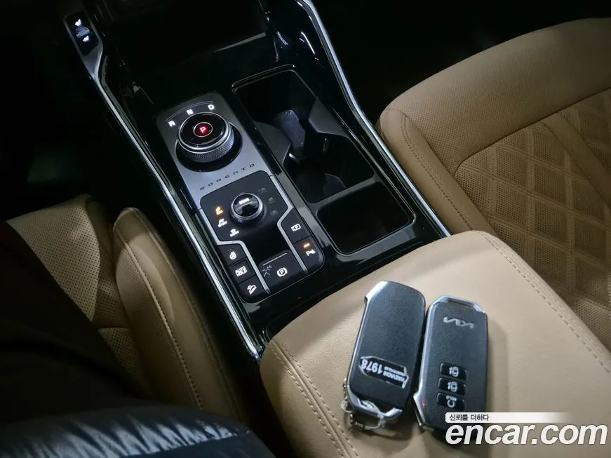 Kia Sorento — фото 10
