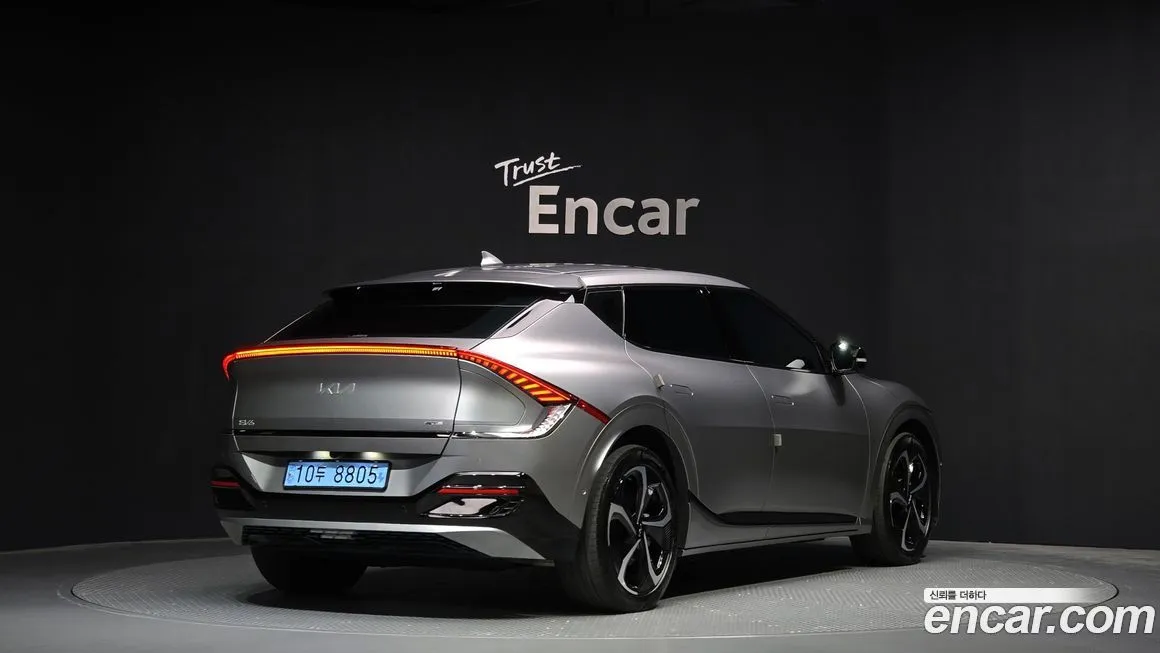 Kia EV6 — фото 2