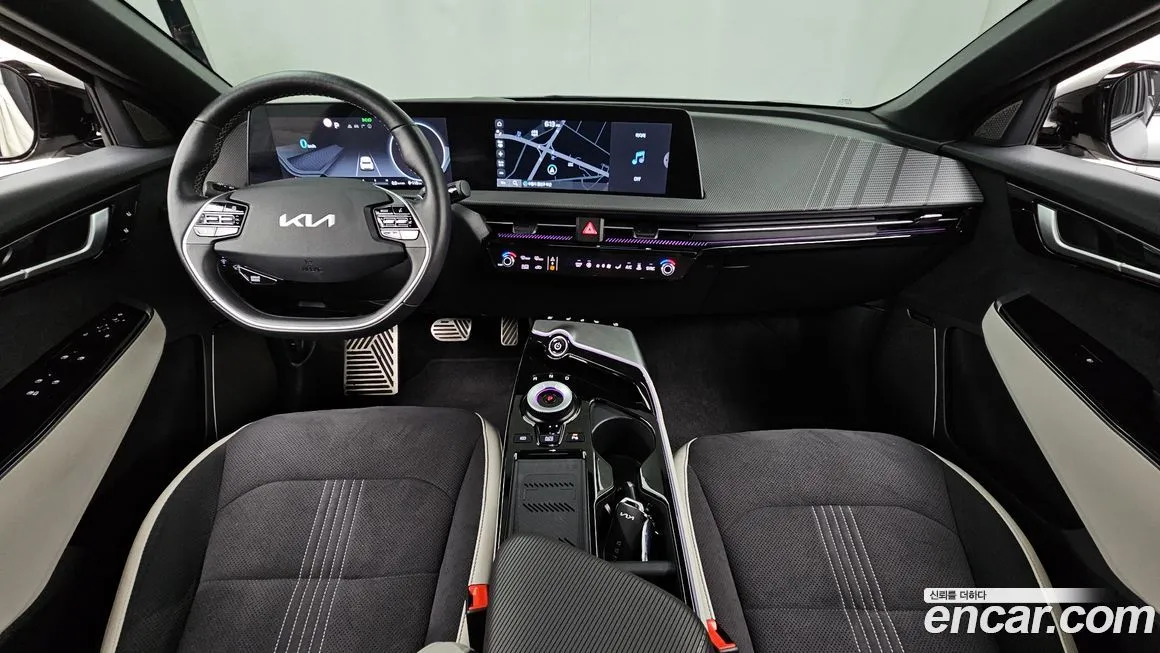 Kia EV6 — фото 7