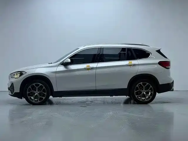 BMW X1 — фото 4