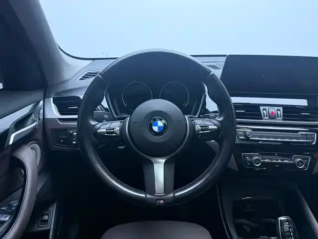 BMW X1 — фото 9